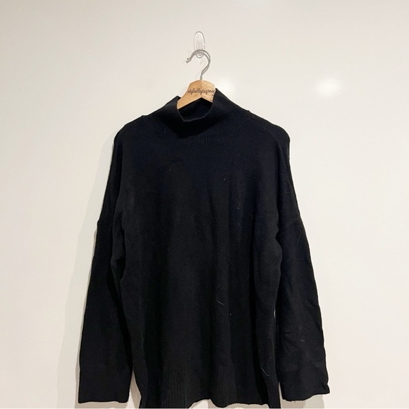 Abercrombie & Fitch Black Legging Mockneck Sweater - Picture 8 of 8